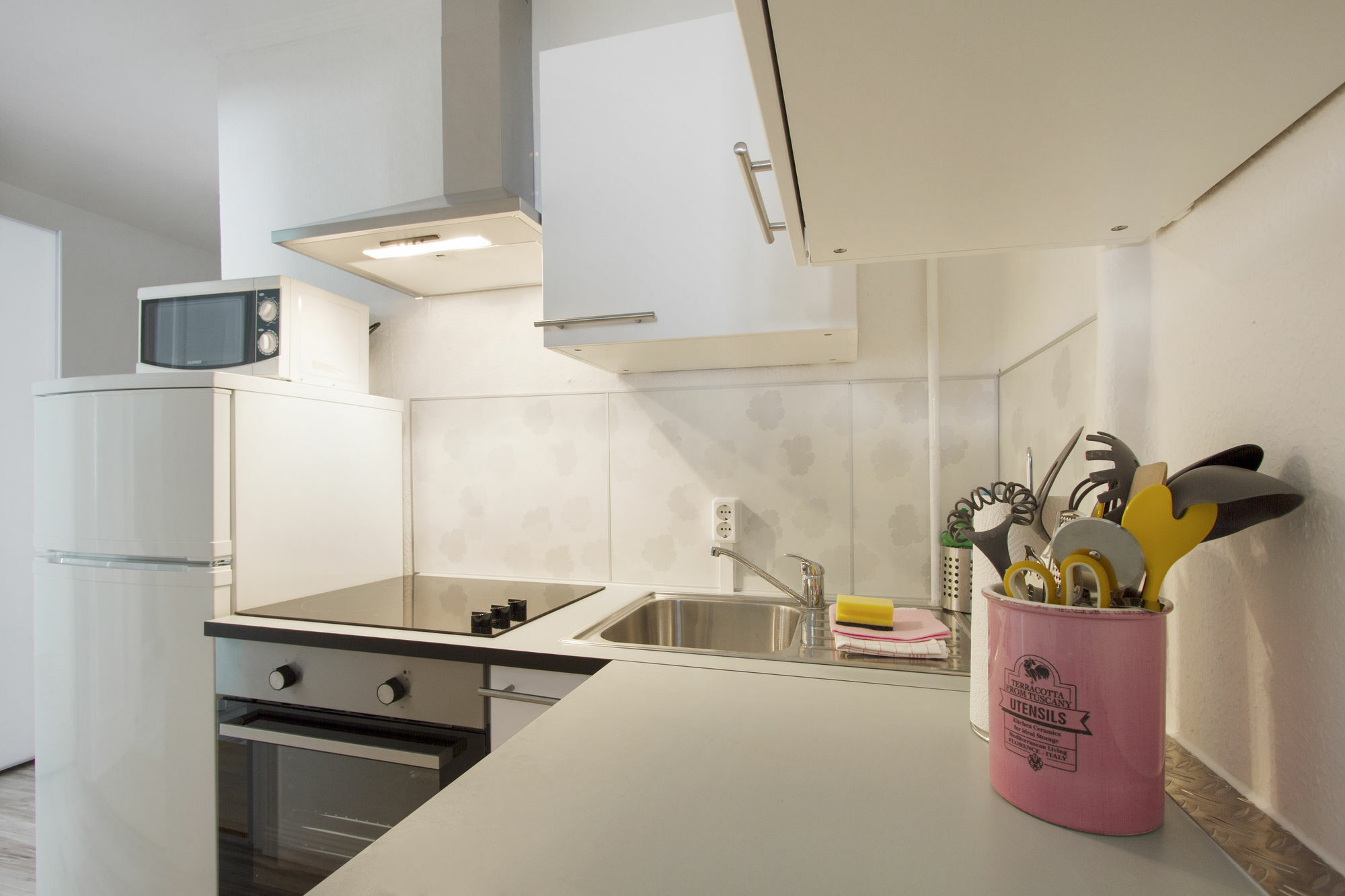 Primeflats - Apartments Schillerpark Berlin-Wedding מראה חיצוני תמונה